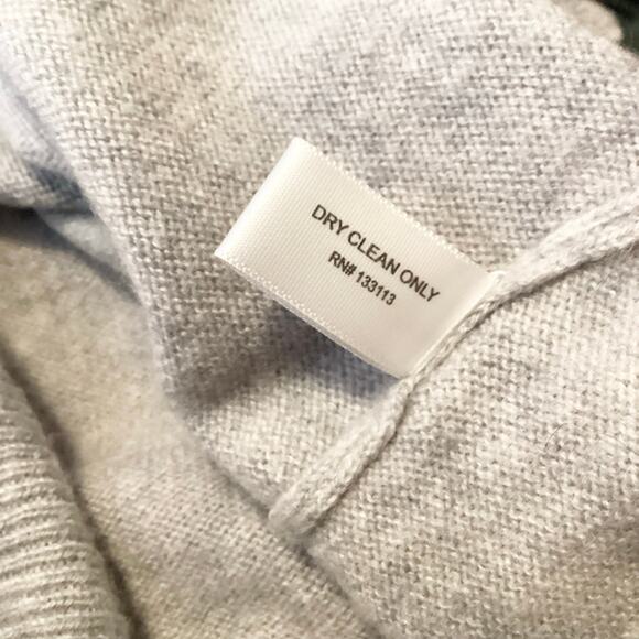 Lisa Todd Heather Gray Zoltar Speaks Fortune Teller 100% Cashmere Sweater S - Picture 10 of 11